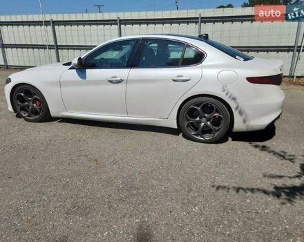 Альфа Ромео Джулия 2017 в Виннице на Automoto.ua Серый Альфа Ромео Джулия, объемом двигателя 2 л и пробегом 96 тыс. км за 4700 $, фото 1 на Automoto.ua