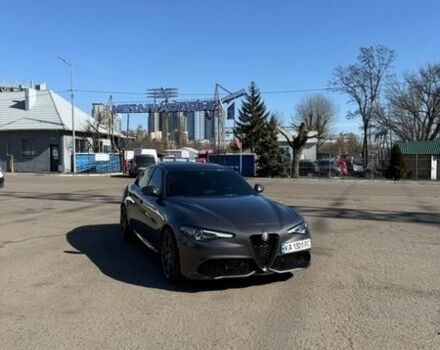 Сірий Альфа Ромео Джулія, об'ємом двигуна 2 л та пробігом 66 тис. км за 19200 $, фото 14 на Automoto.ua