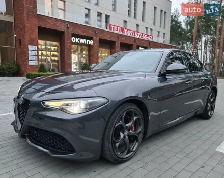 Серый Альфа Ромео Джулия, объемом двигателя 2 л и пробегом 74 тыс. км за 17100 $, фото 8 на Automoto.ua