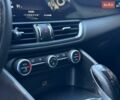 Серый Альфа Ромео Джулия, объемом двигателя 2 л и пробегом 134 тыс. км за 18500 $, фото 16 на Automoto.ua
