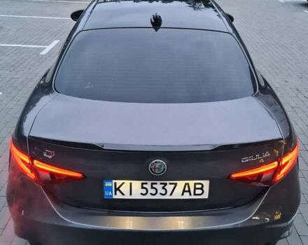 Серый Альфа Ромео Джулия, объемом двигателя 2 л и пробегом 74 тыс. км за 17100 $, фото 4 на Automoto.ua