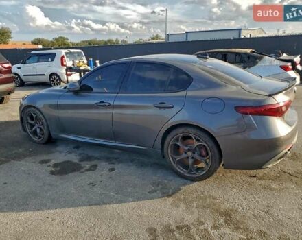 Серый Альфа Ромео Джулия, объемом двигателя 2 л и пробегом 79 тыс. км за 5300 $, фото 1 на Automoto.ua