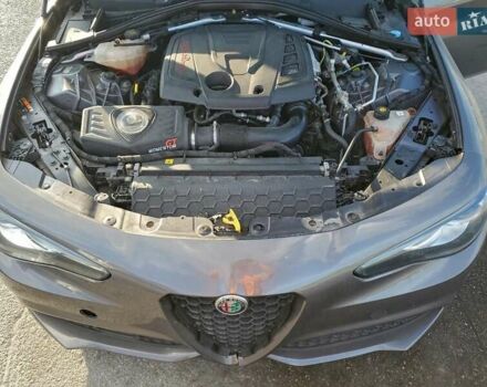 Серый Альфа Ромео Джулия, объемом двигателя 2 л и пробегом 79 тыс. км за 5300 $, фото 9 на Automoto.ua