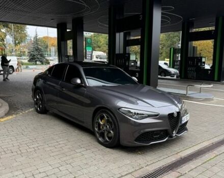 Сірий Альфа Ромео Джулія, об'ємом двигуна 2 л та пробігом 66 тис. км за 19200 $, фото 31 на Automoto.ua