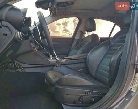 Серый Альфа Ромео Джулия, объемом двигателя 2 л и пробегом 79 тыс. км за 5300 $, фото 6 на Automoto.ua