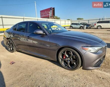 Серый Альфа Ромео Джулия, объемом двигателя 2 л и пробегом 50 тыс. км за 5700 $, фото 5 на Automoto.ua