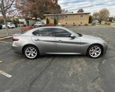 Серый Альфа Ромео Джулия, объемом двигателя 2 л и пробегом 31 тыс. км за 5000 $, фото 7 на Automoto.ua