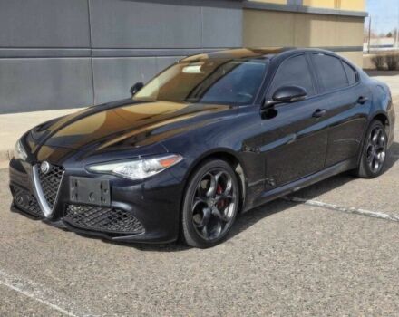 Серый Альфа Ромео Джулия, объемом двигателя 2 л и пробегом 30 тыс. км за 7300 $, фото 2 на Automoto.ua