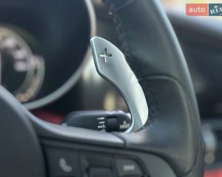 Альфа Ромео Джулия 2018 в Полтаве на Automoto.ua Серый Альфа Ромео Джулия, объемом двигателя 2 л и пробегом 121 тыс. км за 21900 $, фото 14 на Automoto.ua