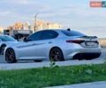 Сірий Альфа Ромео Джулія, об'ємом двигуна 2 л та пробігом 97 тис. км за 21000 $, фото 5 на Automoto.ua