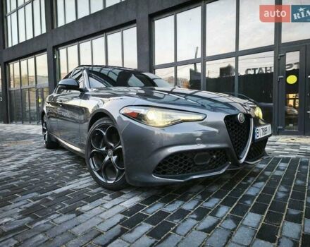Альфа Ромео Джулия 2018 в Полтаве на Automoto.ua Серый Альфа Ромео Джулия, объемом двигателя 2 л и пробегом 121 тыс. км за 21900 $, фото 6 на Automoto.ua