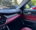 Сірий Альфа Ромео Джулія, об'ємом двигуна 2 л та пробігом 84 тис. км за 17800 $, фото 17 на Automoto.ua