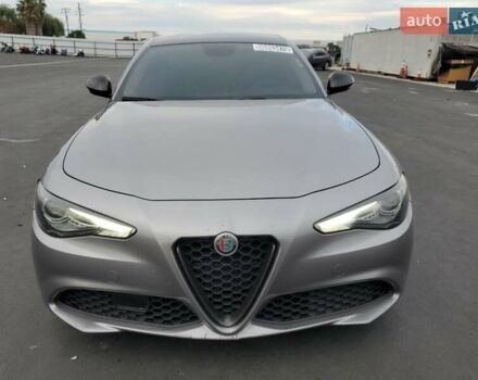 Сірий Альфа Ромео Джулія, об'ємом двигуна 2 л та пробігом 96 тис. км за 6100 $, фото 4 на Automoto.ua