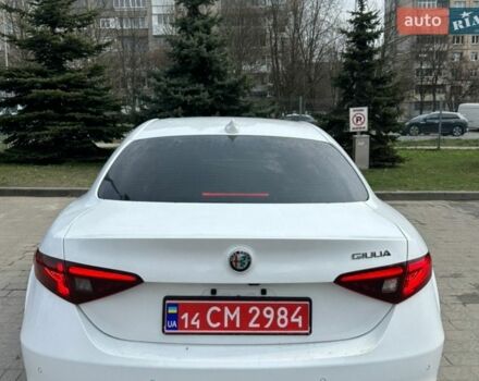 Серый Альфа Ромео Джулия, объемом двигателя 1.98 л и пробегом 203 тыс. км за 19950 $, фото 37 на Automoto.ua
