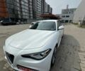 Серый Альфа Ромео Джулия, объемом двигателя 1.98 л и пробегом 203 тыс. км за 19950 $, фото 5 на Automoto.ua