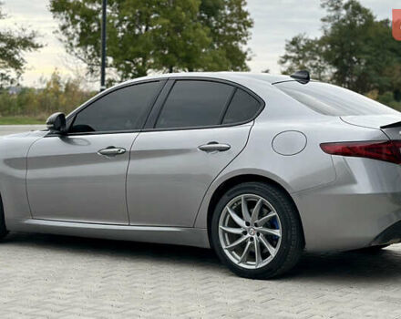 Альфа Ромео Джулия 2019 в Тернополе на Automoto.ua Серый Альфа Ромео Джулия, объемом двигателя 2 л и пробегом 51 тыс. км за 22500 $, фото 25 на Automoto.ua