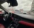 Сірий Альфа Ромео Джулія, об'ємом двигуна 1.98 л та пробігом 203 тис. км за 19950 $, фото 52 на Automoto.ua