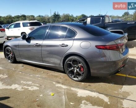 Сірий Альфа Ромео Джулія, об'ємом двигуна 2 л та пробігом 80 тис. км за 4500 $, фото 1 на Automoto.ua