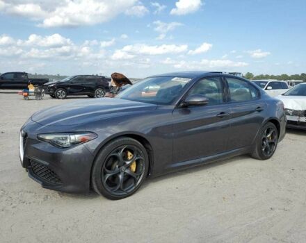 Сірий Альфа Ромео Джулія, об'ємом двигуна 2 л та пробігом 15 тис. км за 5400 $, фото 1 на Automoto.ua