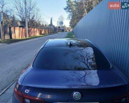 Синий Альфа Ромео Джулия, объемом двигателя 2 л и пробегом 119 тыс. км за 16999 $, фото 1 на Automoto.ua
