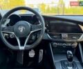 Синий Альфа Ромео Джулия, объемом двигателя 2 л и пробегом 91 тыс. км за 20300 $, фото 8 на Automoto.ua