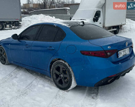 Синій Альфа Ромео Джулія, об'ємом двигуна 2 л та пробігом 128 тис. км за 20999 $, фото 5 на Automoto.ua