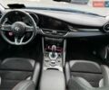Синій Альфа Ромео Джулія, об'ємом двигуна 2 л та пробігом 128 тис. км за 19092 $, фото 11 на Automoto.ua