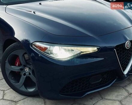 Синій Альфа Ромео Джулія, об'ємом двигуна 2 л та пробігом 122 тис. км за 16999 $, фото 1 на Automoto.ua