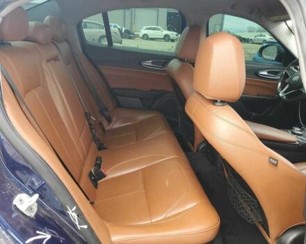 Синий Альфа Ромео Джулия, объемом двигателя 2 л и пробегом 86 тыс. км за 4000 $, фото 9 на Automoto.ua