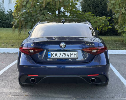 Синий Альфа Ромео Джулия, объемом двигателя 2 л и пробегом 123 тыс. км за 24900 $, фото 9 на Automoto.ua