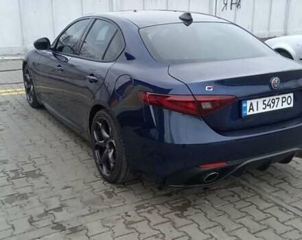 Синий Альфа Ромео Джулия, объемом двигателя 2 л и пробегом 130 тыс. км за 24500 $, фото 1 на Automoto.ua