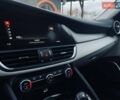 Синій Альфа Ромео Джулія, об'ємом двигуна 2 л та пробігом 122 тис. км за 16999 $, фото 17 на Automoto.ua