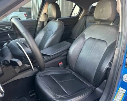 Синій Альфа Ромео Джулія, об'ємом двигуна 2 л та пробігом 34 тис. км за 5000 $, фото 9 на Automoto.ua