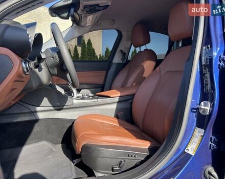 Синій Альфа Ромео Джулія, об'ємом двигуна 2 л та пробігом 186 тис. км за 16890 $, фото 14 на Automoto.ua