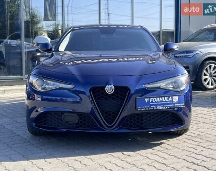 Синий Альфа Ромео Джулия, объемом двигателя 2 л и пробегом 186 тыс. км за 18490 $, фото 5 на Automoto.ua