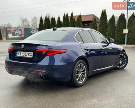 Синій Альфа Ромео Джулія, об'ємом двигуна 2 л та пробігом 79 тис. км за 17500 $, фото 3 на Automoto.ua
