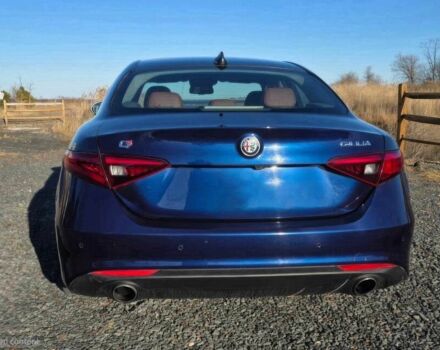 Синій Альфа Ромео Джулія, об'ємом двигуна 2 л та пробігом 33 тис. км за 5000 $, фото 3 на Automoto.ua