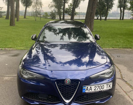 Синий Альфа Ромео Джулия, объемом двигателя 2 л и пробегом 69 тыс. км за 21500 $, фото 9 на Automoto.ua