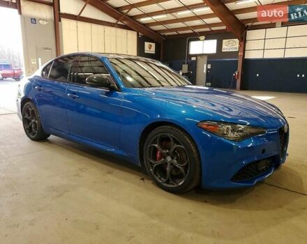 Синій Альфа Ромео Джулія, об'ємом двигуна 2 л та пробігом 61 тис. км за 5000 $, фото 3 на Automoto.ua