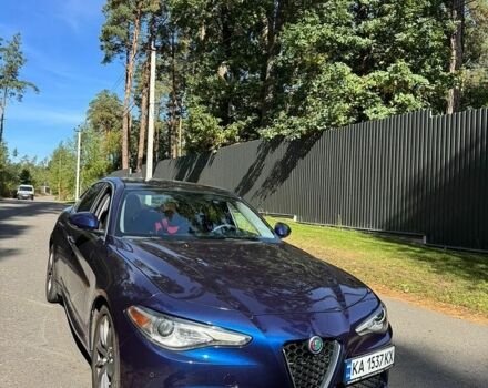 Синій Альфа Ромео Джулія, об'ємом двигуна 2 л та пробігом 83 тис. км за 14500 $, фото 1 на Automoto.ua