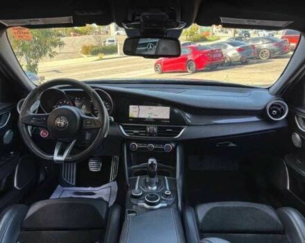 Синий Альфа Ромео Джулия, объемом двигателя 2.9 л и пробегом 78 тыс. км за 4500 $, фото 8 на Automoto.ua