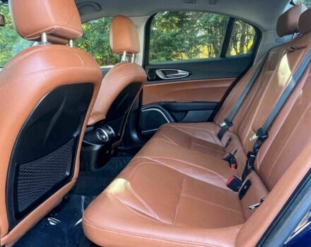 Синий Альфа Ромео Джулия, объемом двигателя 2 л и пробегом 44 тыс. км за 7300 $, фото 8 на Automoto.ua