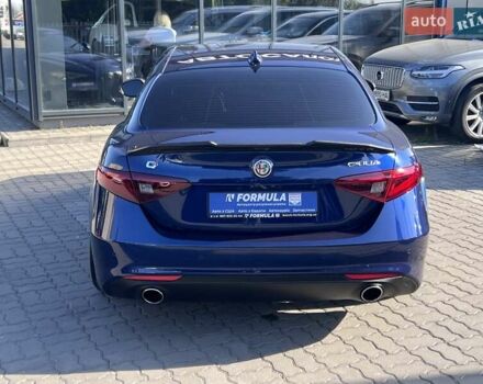 Синий Альфа Ромео Джулия, объемом двигателя 2 л и пробегом 186 тыс. км за 18490 $, фото 42 на Automoto.ua