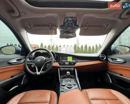 Синій Альфа Ромео Джулія, об'ємом двигуна 2 л та пробігом 79 тис. км за 17500 $, фото 7 на Automoto.ua