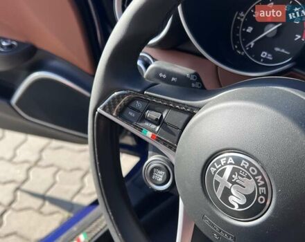 Синий Альфа Ромео Джулия, объемом двигателя 2 л и пробегом 186 тыс. км за 18490 $, фото 18 на Automoto.ua