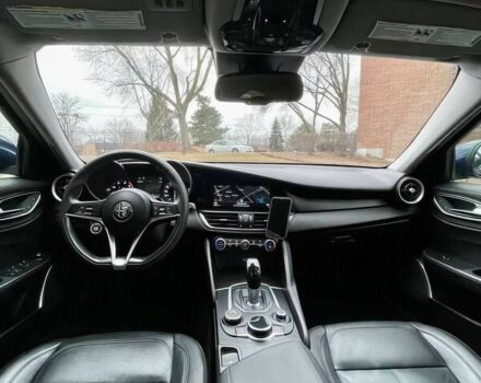 Синий Альфа Ромео Джулия, объемом двигателя 2 л и пробегом 33 тыс. км за 5100 $, фото 7 на Automoto.ua