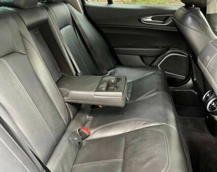 Синий Альфа Ромео Джулия, объемом двигателя 2 л и пробегом 33 тыс. км за 5100 $, фото 9 на Automoto.ua