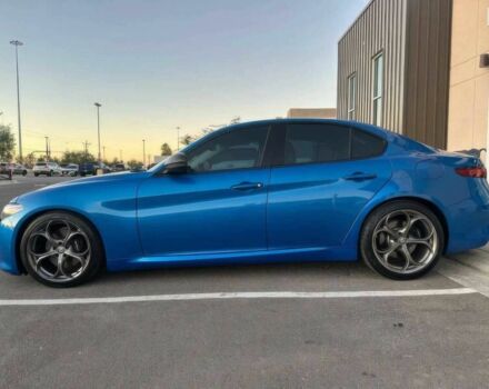 Синій Альфа Ромео Джулія, об'ємом двигуна 2 л та пробігом 34 тис. км за 5000 $, фото 2 на Automoto.ua