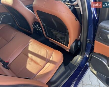 Синій Альфа Ромео Джулія, об'ємом двигуна 2 л та пробігом 186 тис. км за 16890 $, фото 34 на Automoto.ua