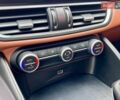 Синій Альфа Ромео Джулія, об'ємом двигуна 2 л та пробігом 78 тис. км за 18990 $, фото 38 на Automoto.ua